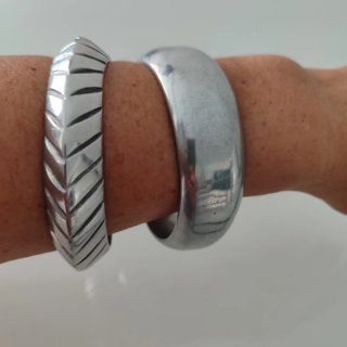 2 Pulseras plateadas sin estrenar