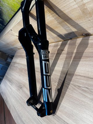 RockShox ZEB Ultimate 29” 170mm Horquilla MTB