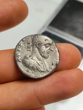Moneda Romana Siria Hierapolis Macrino
