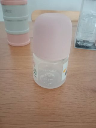 Suavinex Biberón +3m con 3 Tetinas y Dispensador