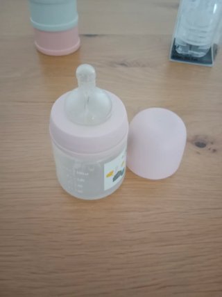 Suavinex Biberón +3m con 3 Tetinas y Dispensador