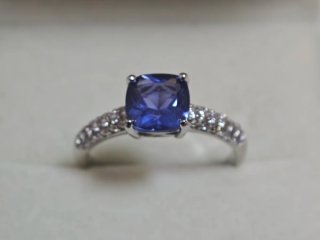 Anillo Plata Ley Tanzanita Azul