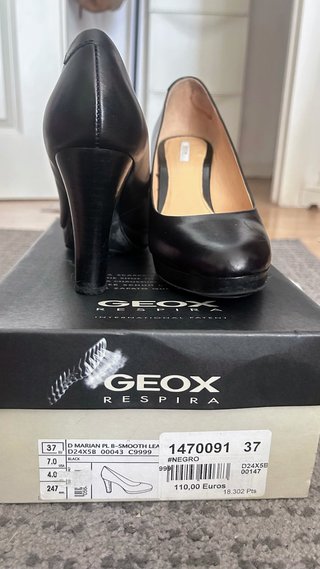 Zapatos tacón Geox piel negros talla 37