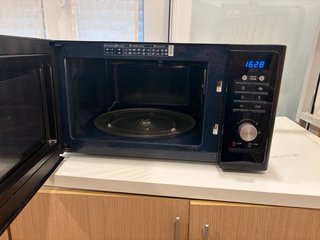 Microondas Samsung Grill 2300W