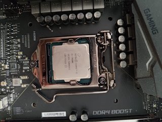 MSI Z270 GAMING M7 + Intel Core i5 7th Gen