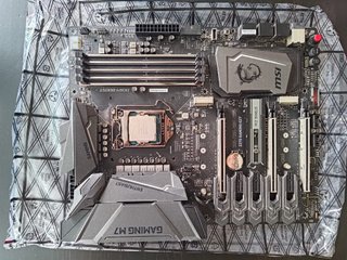 MSI Z270 GAMING M7 + Intel Core i5 7th Gen