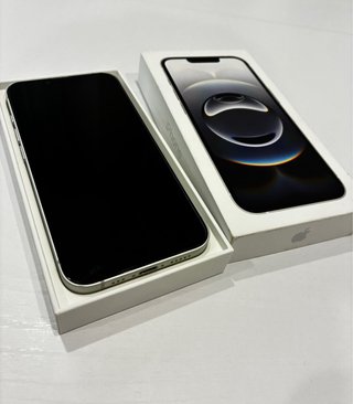 2x iPhone 16e (Negro y Blanco)