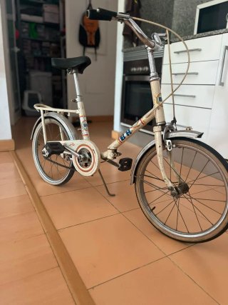 Bicicleta BH infantil antigua