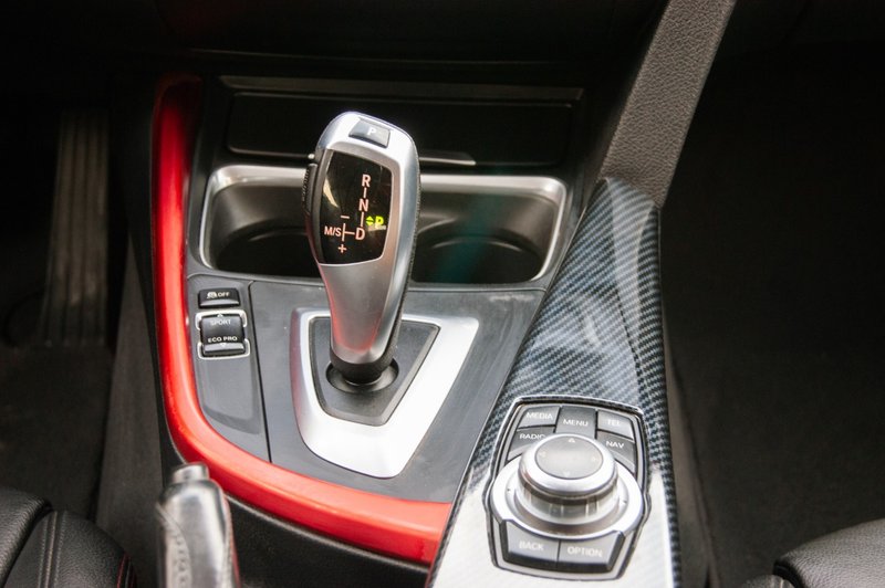 BMW Serie 3 2013, foto 18