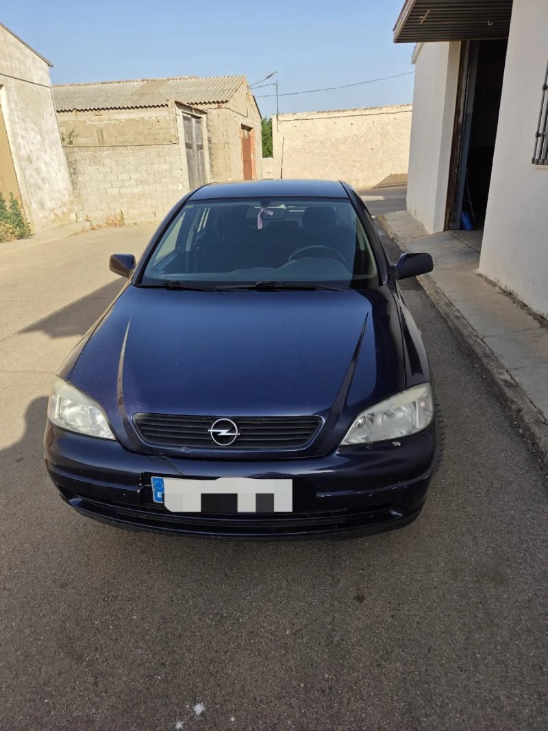 Opel Astra 2001 - foto 1