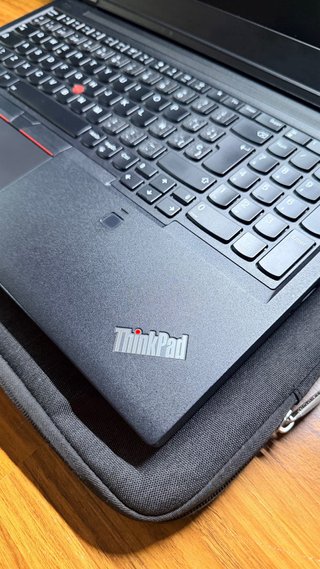 Lenovo ThinkPad P52 i7 32GB RAM P2000 17” 4gb