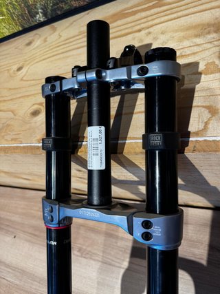Horquilla RockShox BoXXer Select 27.5” 200mm