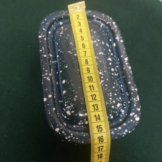 Fiambrera antigua esmaltada 16cm