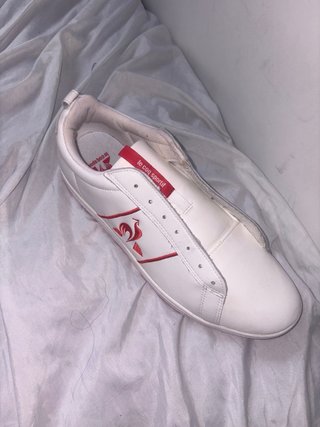 Zapatillas Le Coq Sportif blancas y rojas