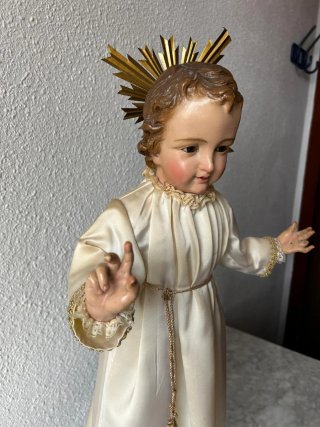 Niño Jesús madera cap y pota