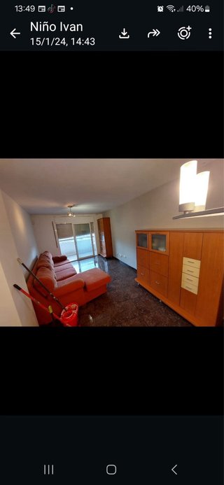 Muebles comedor + 2 mesas