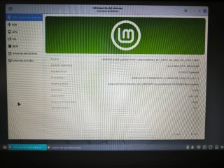 Lenovo V145-15AST Portátil Negro/Gris