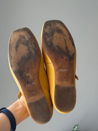 Zapatos planos de piel con tira mary jane