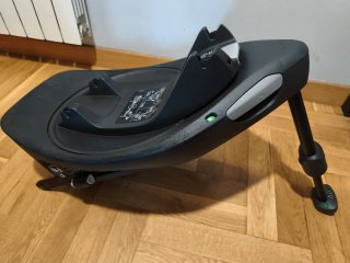 Cybex Cloud G i-Size + Base Isofix