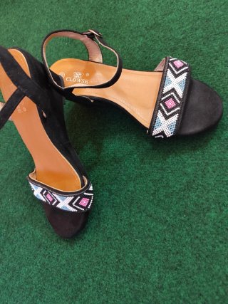 Sandalias de cuña talla 40