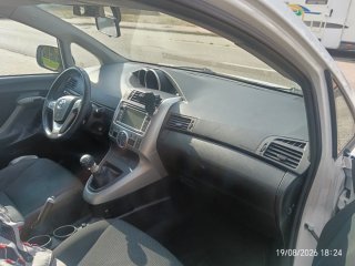 Toyota Verso 2012