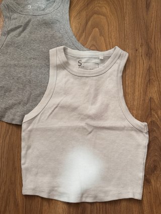 Lote 3 Tops básicos talla S