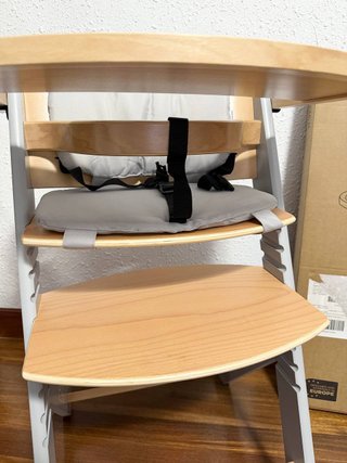 Trona KinderKraft ENOCK Madera con Cojines