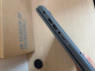 Ordenador portátil ASUS gris