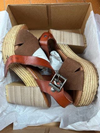 Sandalias Marrones Talla 36 Nuevas