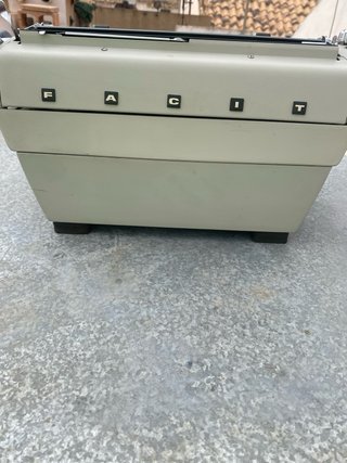 Máquina de escribir Facit antigua