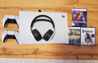 PlayStation 5 825 GB + 2 Mandos, Auriculares 3 Jue