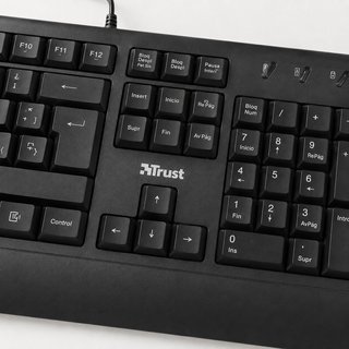Teclado Trust USB con Teclado Numérico
