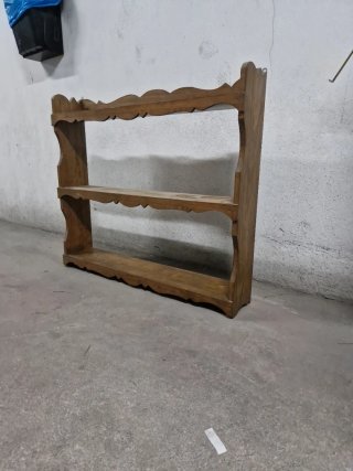 Estantería de madera para colgar