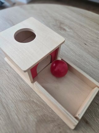 Juguete Montessori de madera