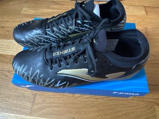 Botas Fútbol Joma STRIKS2501AG Talla 39 Nuevas