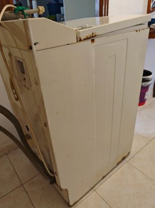 Lavadora blanca