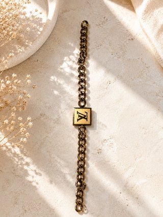 Pulsera Louis Vuitton Dorada
