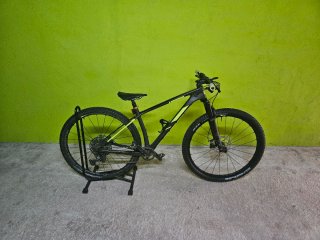 Scott Scale 900