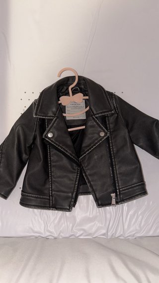 Chaqueta de cuero para bebé