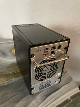 Servidor NAS NETGEAR ReadyNas RN204 4 Bahías 6Tb