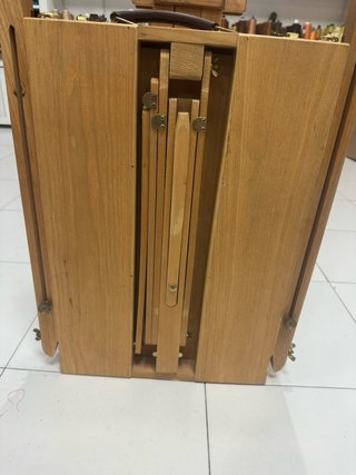 caballete integrado con caja de madera arte dibujo