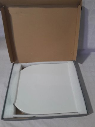 Tapa de WC de plástico blanca
