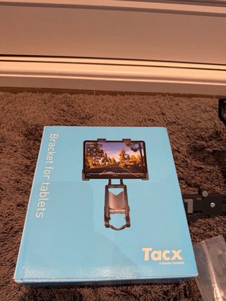 Tacx NEO 2T Smart + Cassette Shimano 105