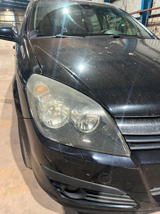 “Me dedico a la restauración y pulido de faros de