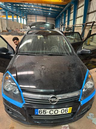 “Me dedico a la restauración y pulido de faros de