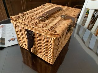 Cestino da picnic in vimini e pelle