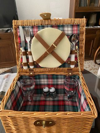 Cestino da picnic in vimini e pelle