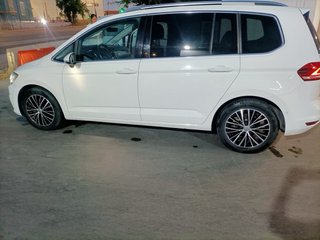Volkswagen Touran 2016