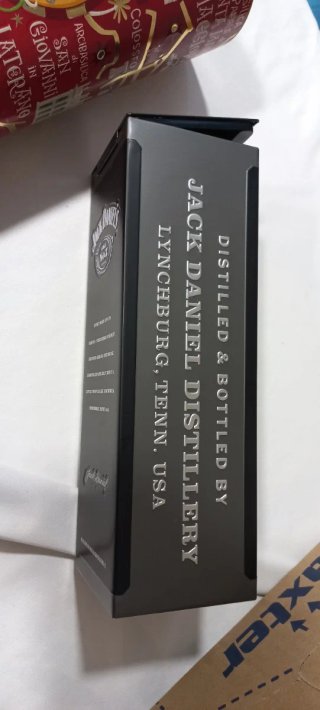 Caja metálica Jack Daniel's Negra VACIA