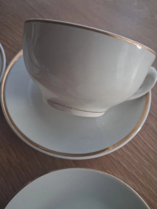 Juego de tazas de porcelana antiguas Diferentes